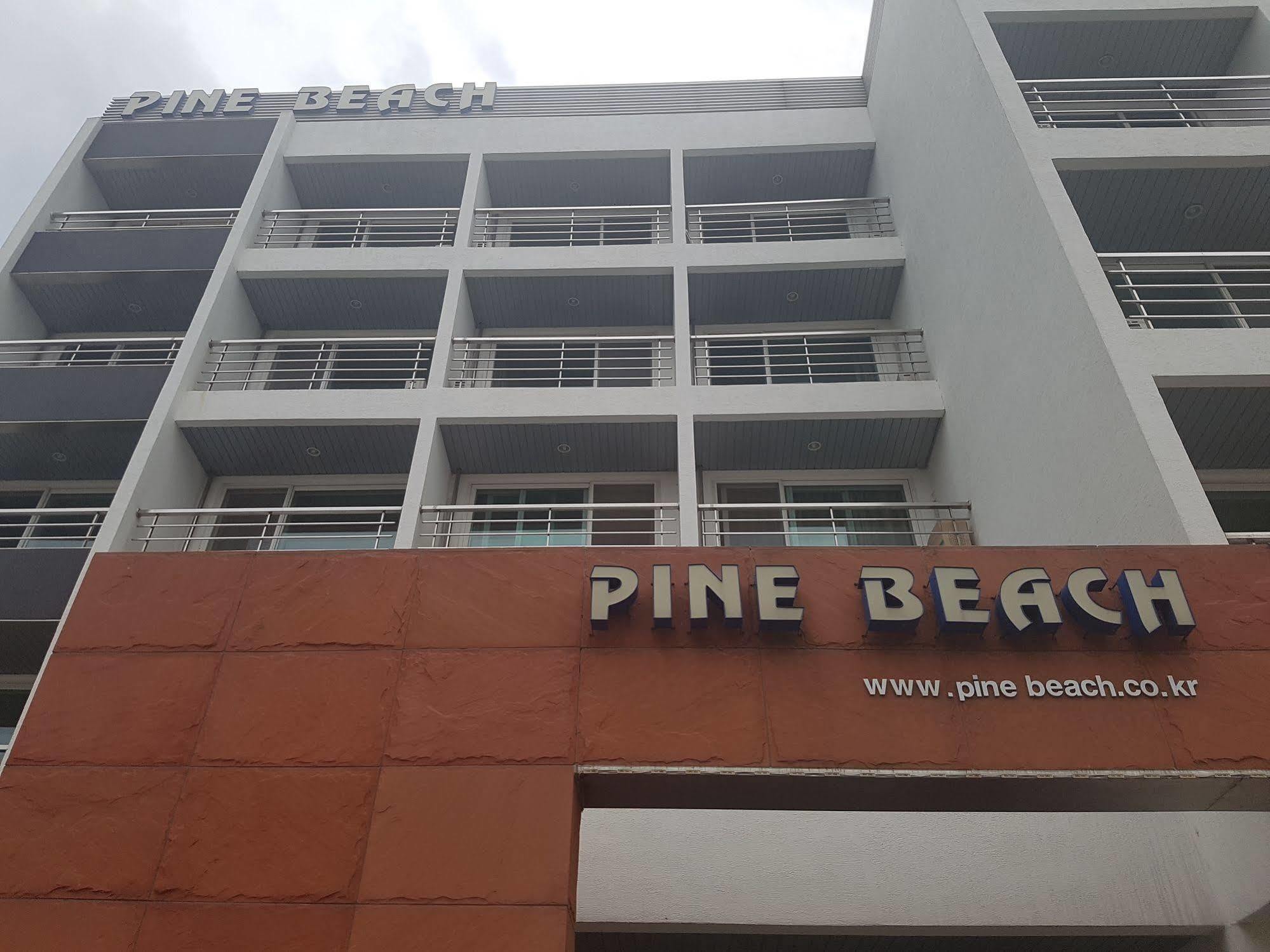 Pine Beach Yangyang Exteriör bild